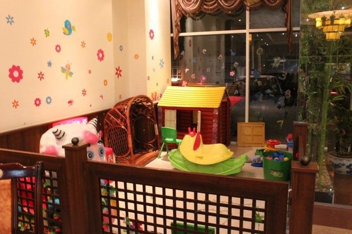 Spielbereich für Kinder im Restaurant